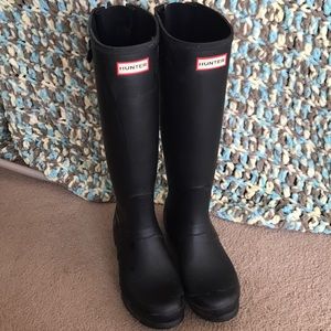 Hunter black matte boots -tall size 8